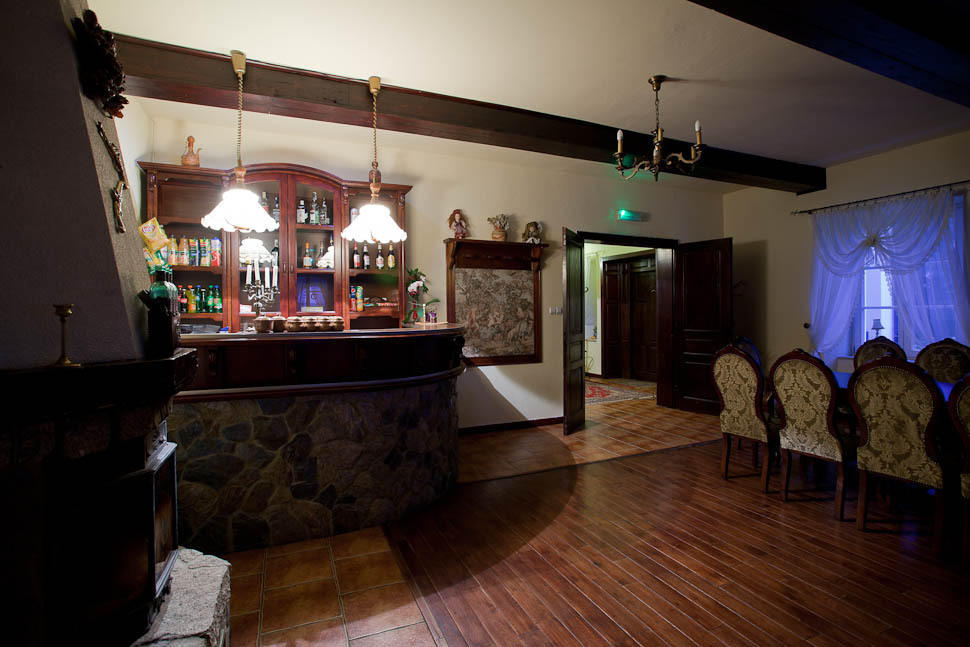 Przybysławice Dwor Na Wichrowym Wzgorzu Bed & Breakfast エクステリア 写真