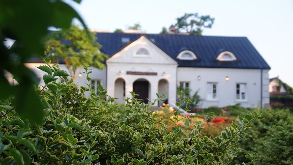 Przybysławice Dwor Na Wichrowym Wzgorzu Bed & Breakfast エクステリア 写真