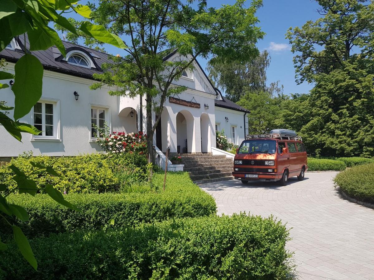 Przybysławice Dwor Na Wichrowym Wzgorzu Bed & Breakfast エクステリア 写真